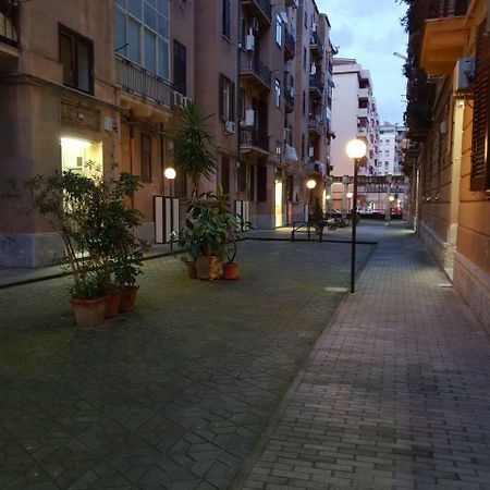Palermo Inn Suite Екстер'єр фото