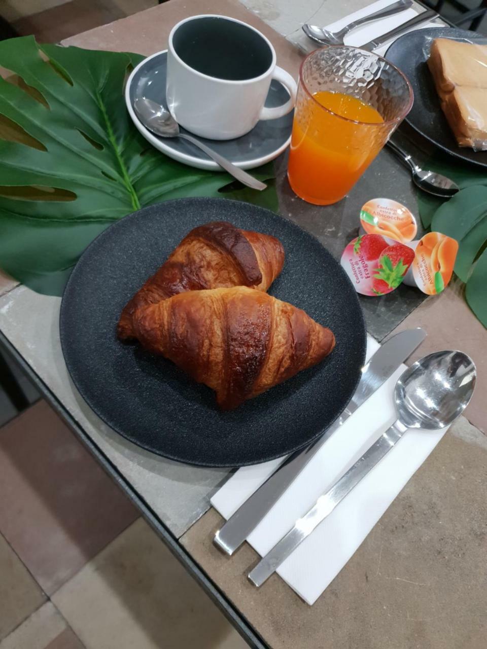 Palermo Inn Suite Екстер'єр фото